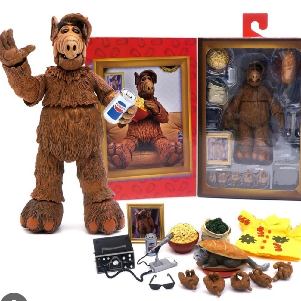 NEW NECA ALF (Alien Life Form) 7" Ultimate Action Figure – NIB (2022)